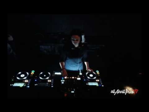 ALICE CLARK · Sankeys Sabados at Sankeys Ibiza © AllaboutibizaTV