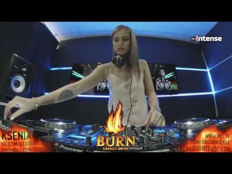 Xenia - Live @ Radio Intense 05.04.2017