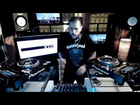Julián Rocchi en el MODULO-102 ZE