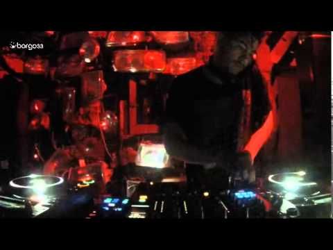 Miguel B  DI CARLO & FRIENDS @ VETO (Ibiza) borgo33
