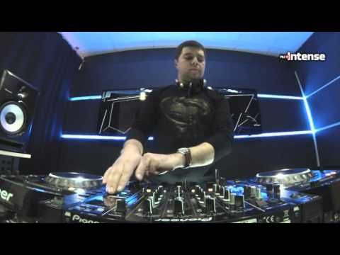 Vladimir G - Live @ Radio Intense 18.02.2016