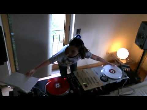 Analodjica ::: Home Sessions #3 ::: Wed 8 Jul 2011