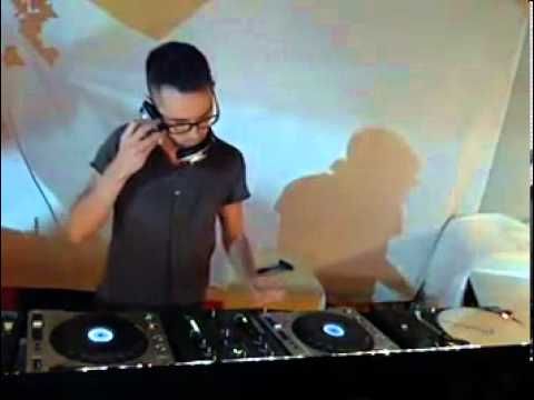 Dry but Funky, visuals by Thief - RTS.FM.310312