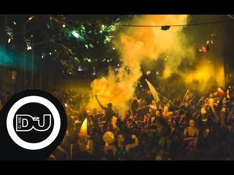 24 Hour Garage Girls LIVE from the Relentless Energy stage at Leeds Festival