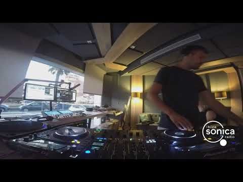 Bas White - Supersonicos