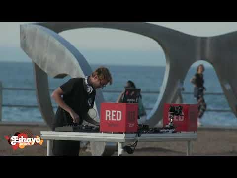 Radisson Red Presents: Vox Portent