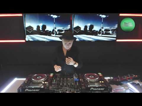 Live @ Radio Intense 04.12.2013 - IRA' (We Love EDM Podcast 017)