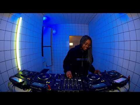 Subglow - SHYBOI | HÖR - Mar 29 / 2023