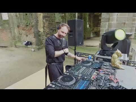 Mainro @ Dansant  Age of Empires (Church stage) Villers Abbey