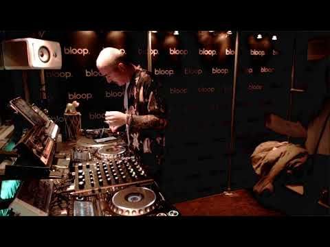 4 4 w/ Daisybelle + Moodena (Tropical Disco Records)  - 11.2.2020