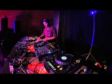 Coco Bryce @ Aprez Skweee II, Kavka, Antwerpen (18-09-2014)
