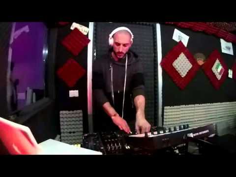 Techslash (ShadeLab) - dj 004- TECHNOPENDAY - Recorded Live stream di Radio Compromessizero