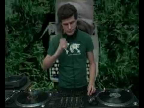 B-Voice vs Anrilov - RTS.FM.060109 (VJ Mix by Khz)