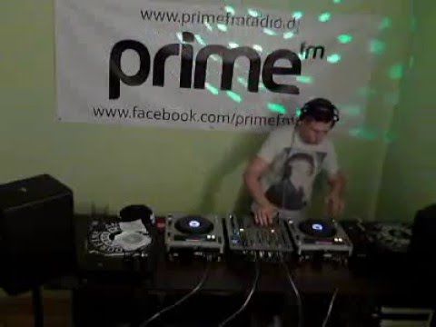 ilL Cows & Friends B.  live PrimeFm 2013 11 02