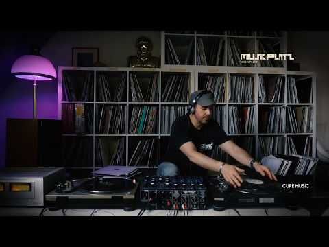 Streamplatz pres. Felipe Valenzuela from Berlin x WeMust