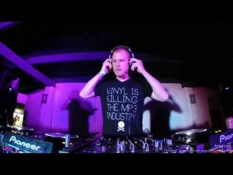 Rich Curtis - 26/06/2014 @ Elements and Lemon & Lime pres. Daniel Portman - Brisbane Rooftop Party