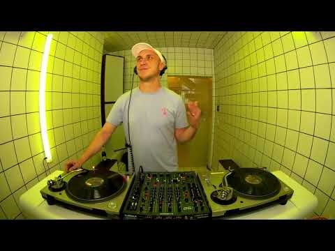 Denis Stockhausen | HÖR - Feb 6 / 2023