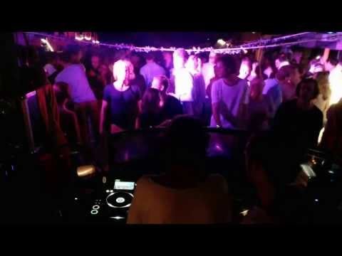 Continuous Space Time & Brand @ Barre Tijden, Beachclub Indigo, Scheveningen (20-07-2013)