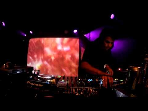 Jarreau Vandal @ Roots Soulection Showcase, Tolhuistuin, Amsterdam (01-06-2014)