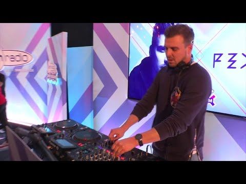Feder en mix à Amsterdam