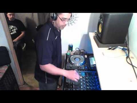 Dj House 13 04-20-14