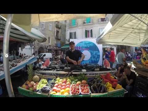 Frequency Modulation in 180gr - Naples, Sept 2016