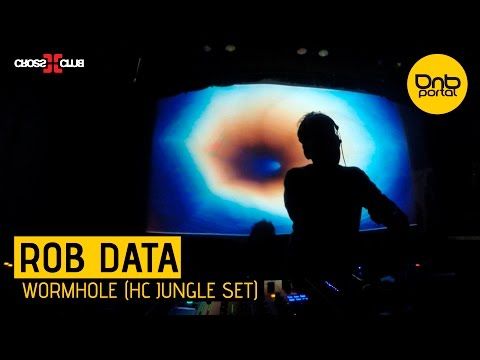 Rob Data - Wormhole (HC Vinyl Oldschool Jungle mix) [DnBPortal.com]