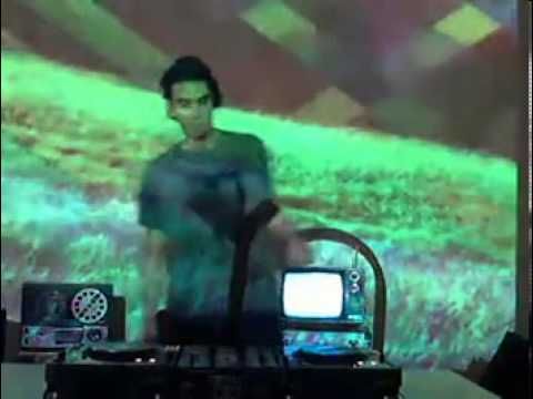 Profile25, visuals by Lucky Looks - RTS.FM.240312