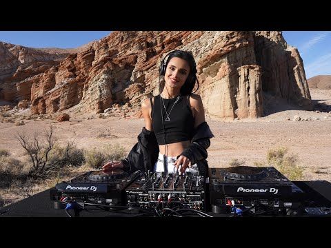 Korolova - Live @ Red Rock, California, USA / Melodic Techno & Progressive House DJ Mix