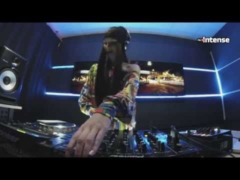 Miss Monique - Live @ Radio Intense 09.11.2015