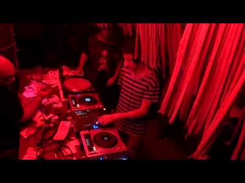 APERIDISKO & FRIENDS