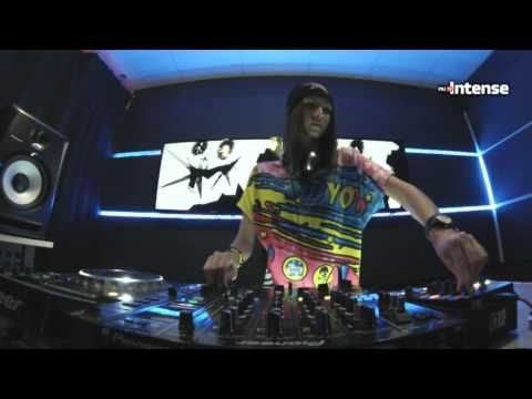 Miss Monique - Live @ Radio Intense 10.12.2015