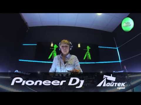 Live @ Radio Intense 28.08.2013 - IRA (We Love EDM 013)