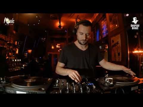 Pluge - Music Please