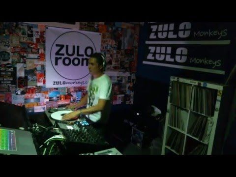 Juanma Sansy( Zulo Room)