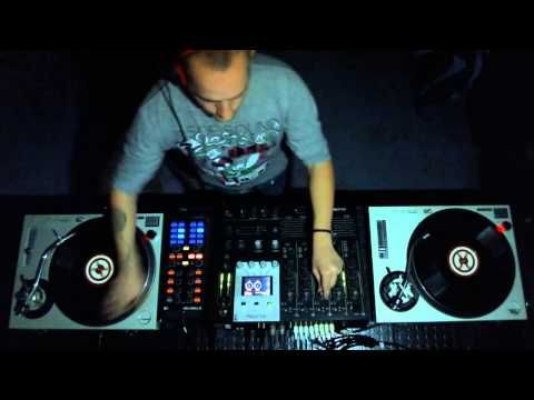 Cheletronic (Zulo Room)
