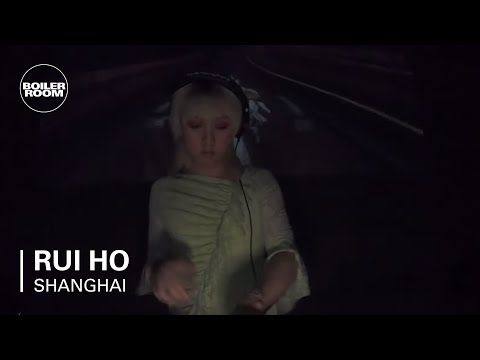 RUI HO | Club Quarantine with Absolut