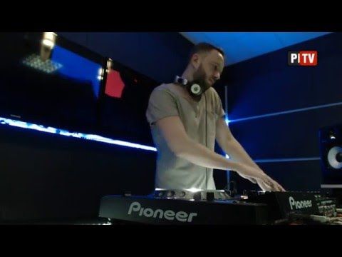 Lutique - Live @ Radio Intense 04.02.2016