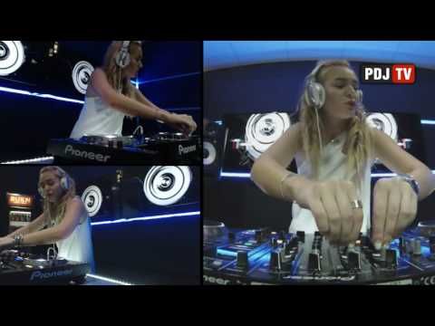 Lia Gold - Live @ Radio Intense 02.05.2017