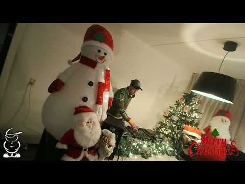 Merry Christmas ! The Weekend Kick Off