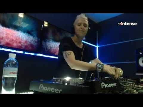Anna Lee - Live @ Radio Intense 03.09.2015
