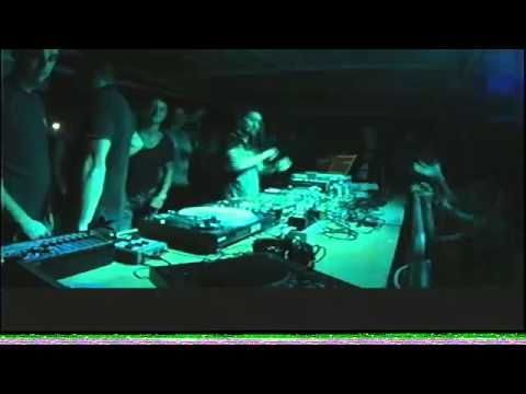 Larsen - Sonika - 31-08-2013 - borgo33.com