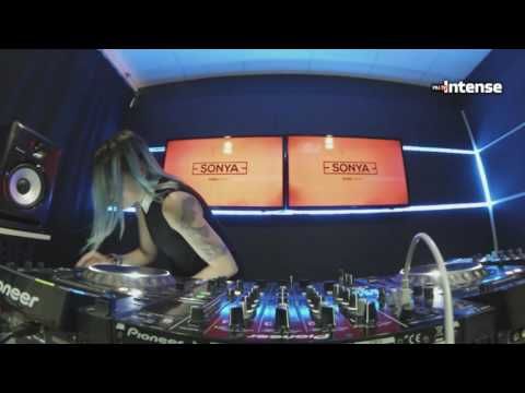 Sonya - Live @ Radio Intense 07.12.2016