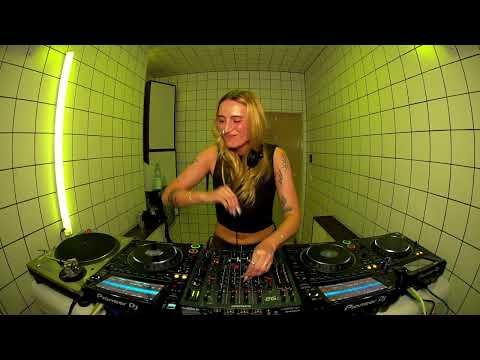 Junkyard - Krackk | HÖR - April 26 / 2024
