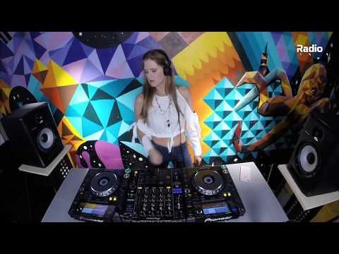 Anya Arfeeva - Live @ Radio Intense 26.10.2017
