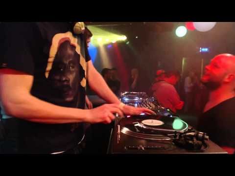 Simbapwe @ Roots Run Deep, Burgerweeshuis, Deventer (19-10-2013)