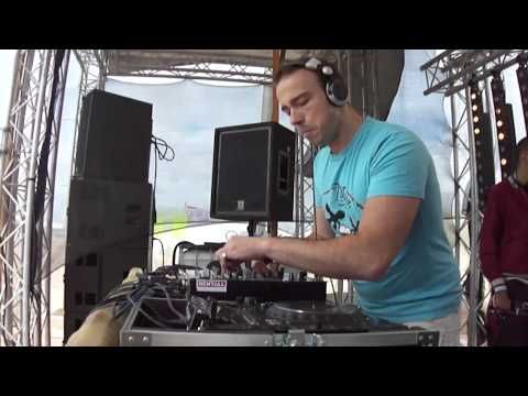 AEROFOIL LIVE DJ SET @ LUMINOSITY BEACH FESTIVAL 23 06 2012   BEACHCLUB RICHE   1 4720p H 264 AAC