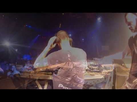 We Must Live feat. Lee Van Dowski @ Modular - City Hall Bcn