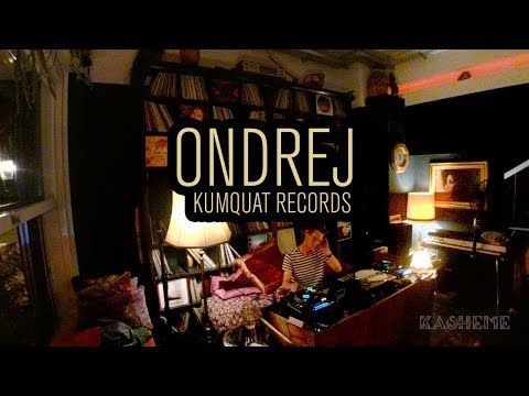 Livingroom session w/ Ondrej / Kumquat Label