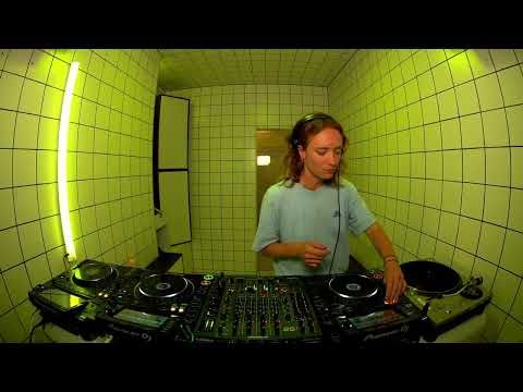 Lolo Batten | HÖR - Sep 14 / 2023